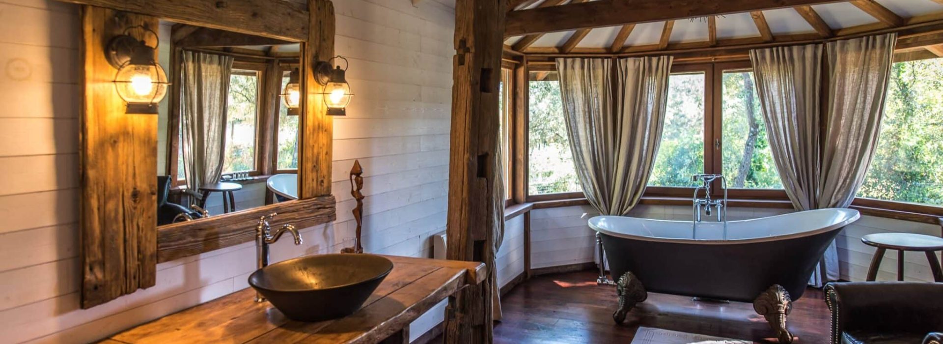 nivaquin-salle_de_bain_villa_vanille_chambre_dhote_de_charme_boisseron_herault